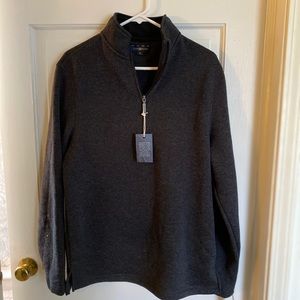 NWT Men’s M Fleece Sweater